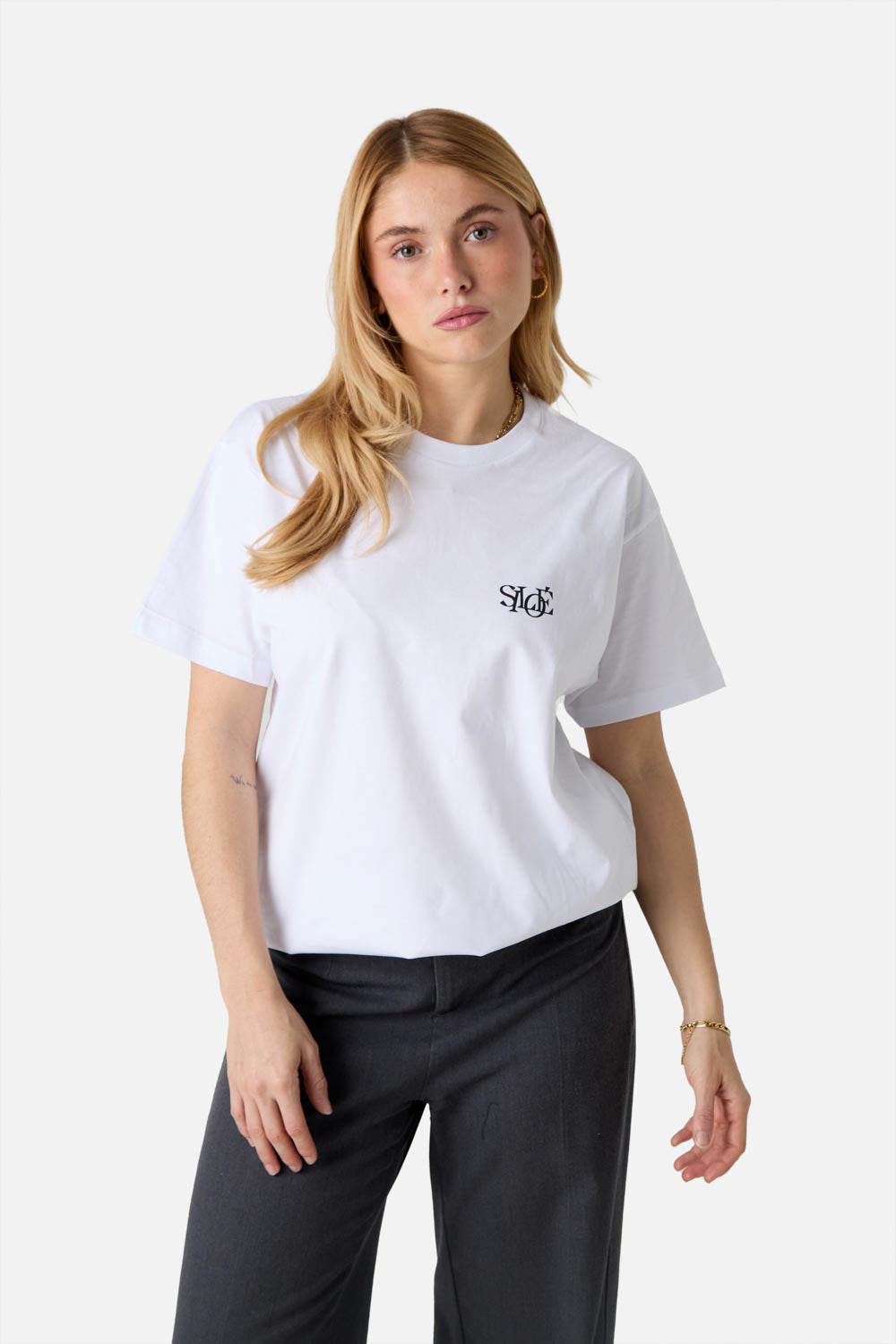 CAMISETA BLANCA "CRUZ"